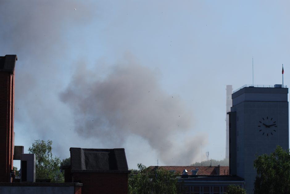 Išgąsdino dūmai virš Klaipėdos