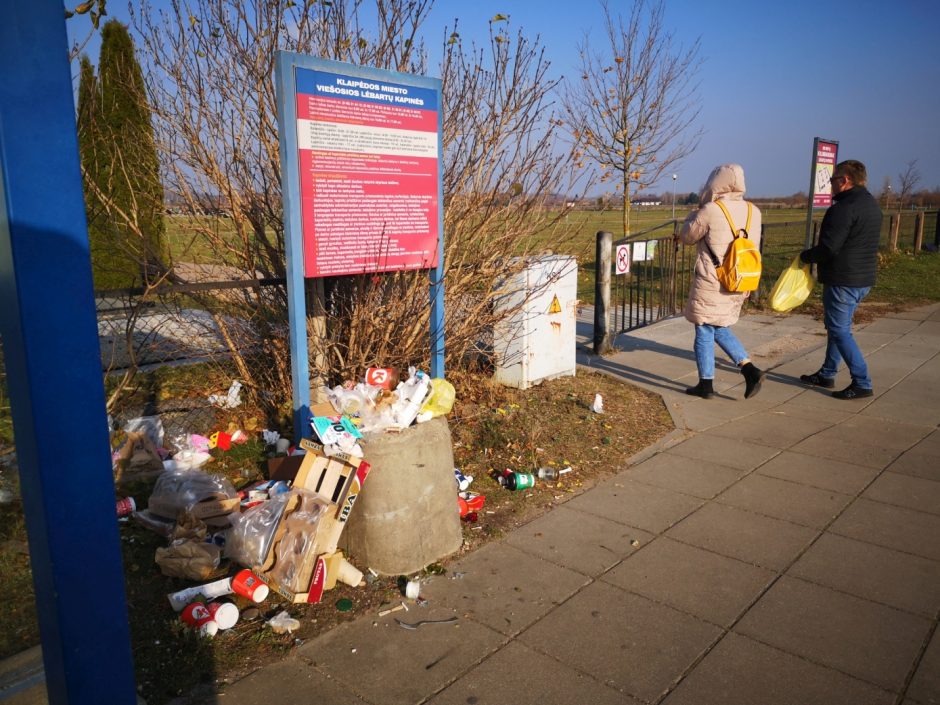 Klaipėdos kapinėse – pats darbymetis: pastebi ir negerą tendenciją