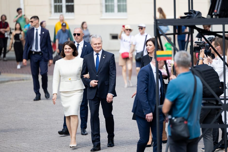 G. Nausėda kreipėsi į žmones: valstybė priklauso nuo gebėjimo dalintis gerove