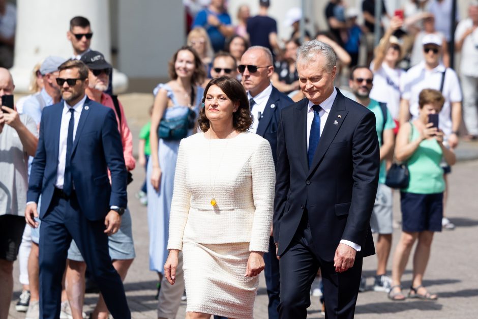 G. Nausėda kreipėsi į žmones: valstybė priklauso nuo gebėjimo dalintis gerove