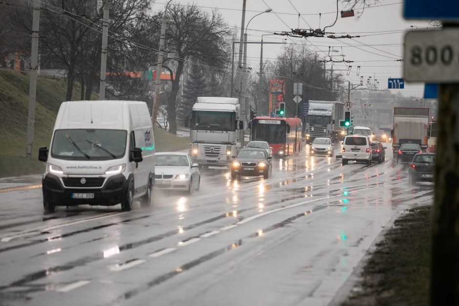 Sostinės Verkių gatvėje – laikini eismo pokyčiai 