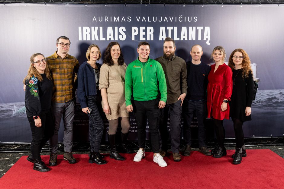 A. Valujavičiaus filmo „Irklais per Atlantą“ premjera