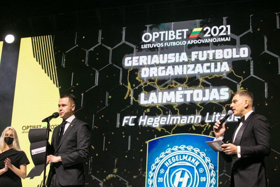 Apdovanoti 2021-ųjų Lietuvos futbolo geriausieji