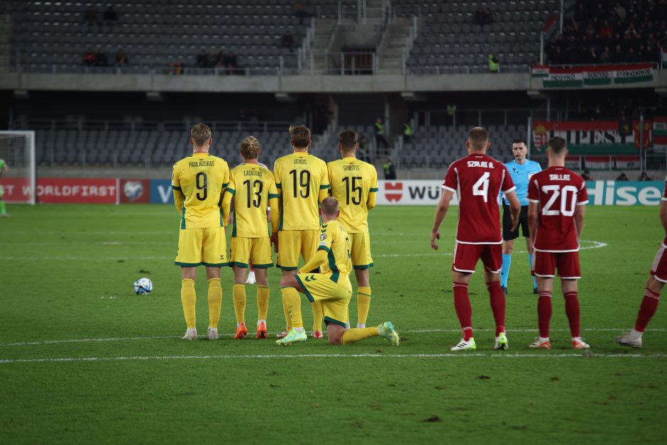 Puikiai žaidusi Lietuvos futbolo rinktinė nenusileido Vengrijai