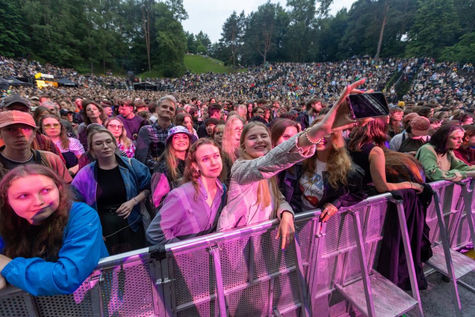 Kalnų parke koncertavo grupė „Jungle“