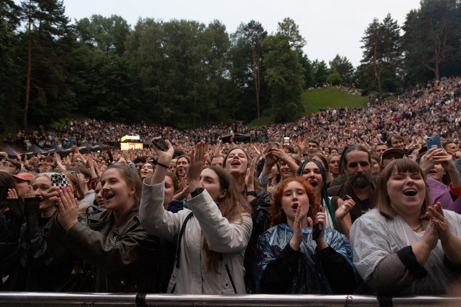 Kalnų parke koncertavo grupė „Jungle“