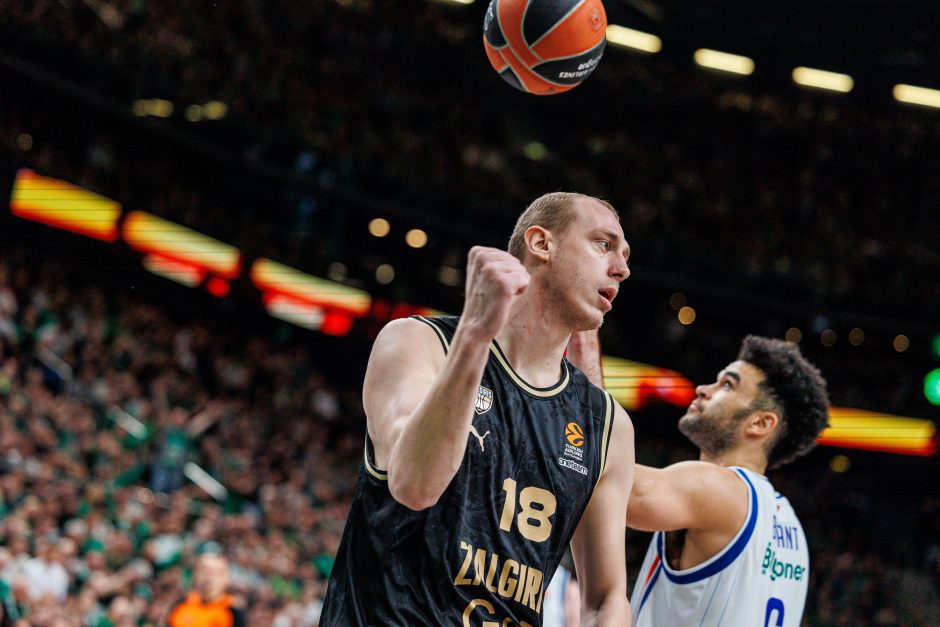  „Žalgiris“ namų arenoje įveikė „Anadolu Efes“ krepšininkus