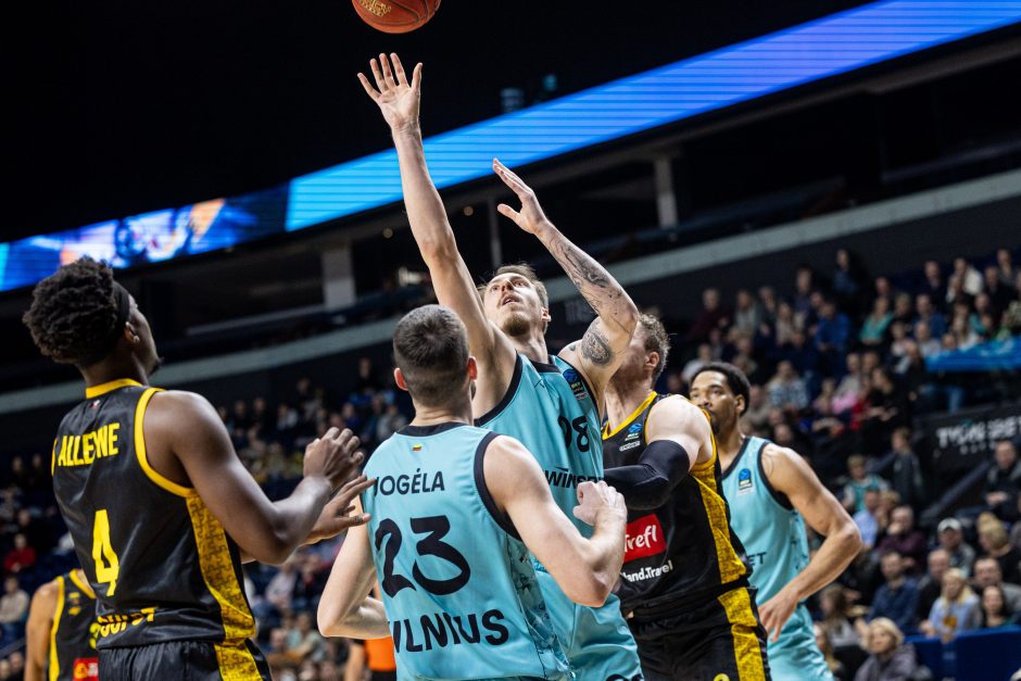 Europos taurė: Vilniaus „Wolves-Twinsbet“ – Sopoto „Trefl“ 74:97