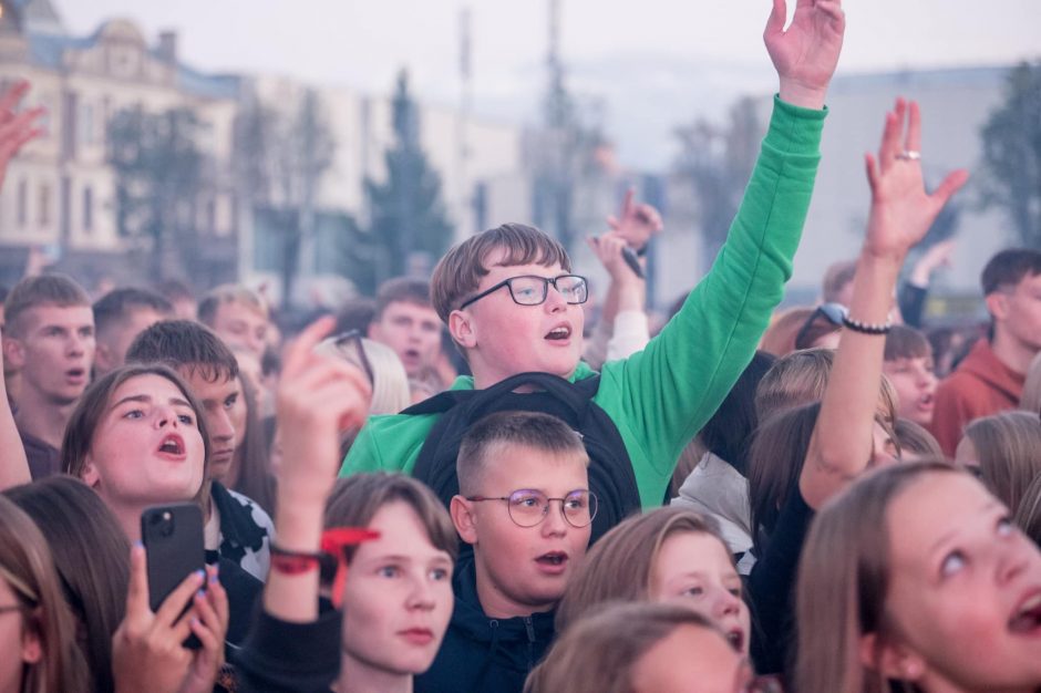 Rugsėjo 1-ąją Kauno universitetai šventė kartu: mieste – nemokamas koncertas ir šviesų šou