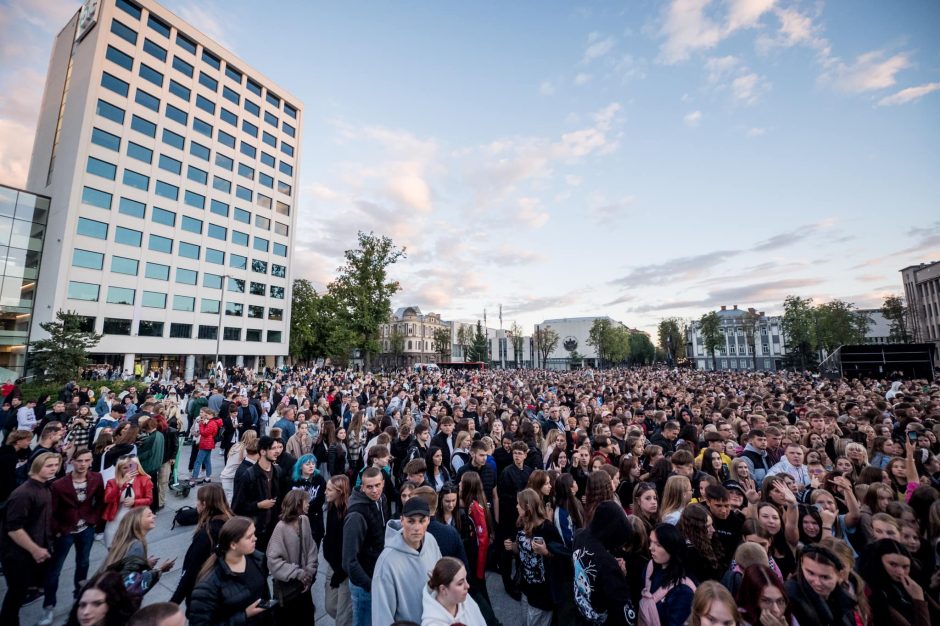 Rugsėjo 1-ąją Kauno universitetai šventė kartu: mieste – nemokamas koncertas ir šviesų šou