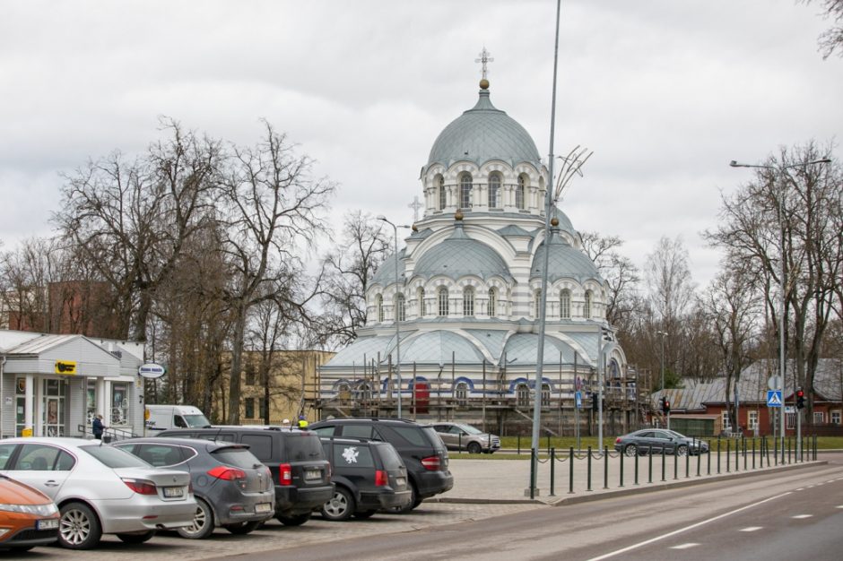 Švenčionių rajone trūkstant socialinių būstų, Vyriausybė savivaldai perdavė du butus, namą