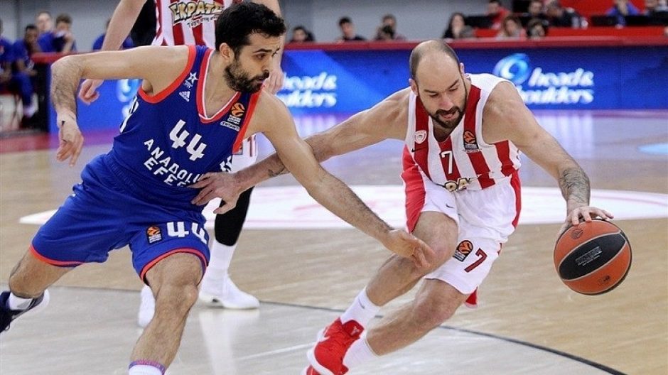 „Olympiakos“ pratęsė „Anadolu Efes“ komandos nesėkmių Eurolygoje seriją