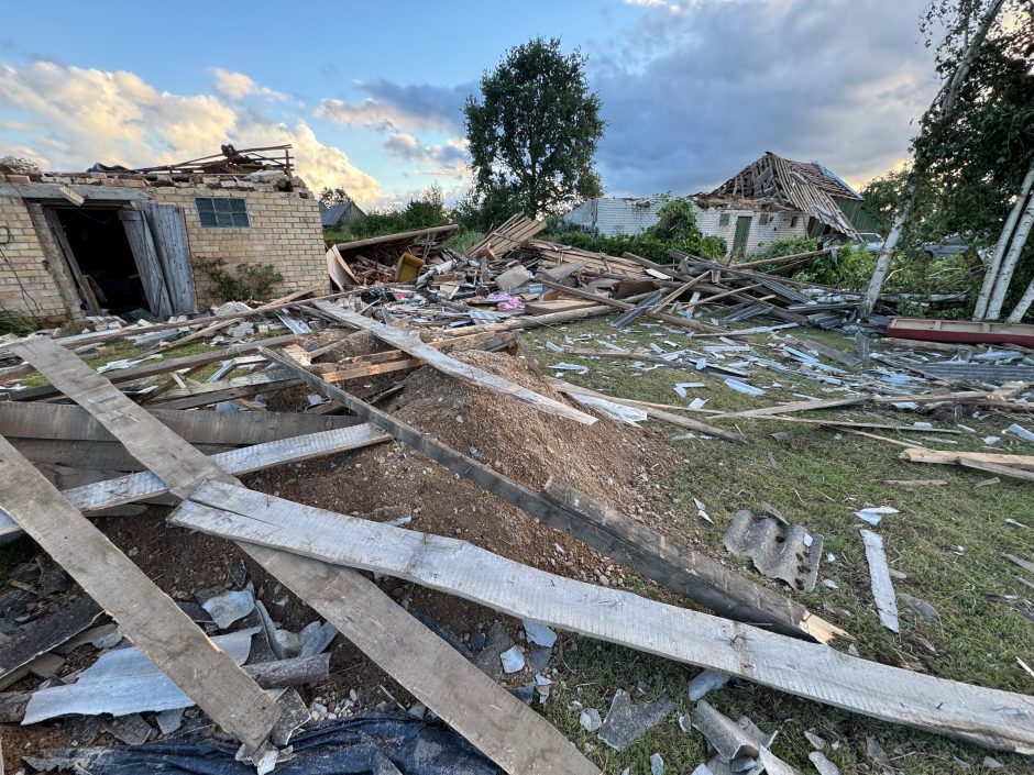 Meteorologas atskleidė, kas lėmė Lietuvą siaubusio pavojingo viesulo susiformavimą