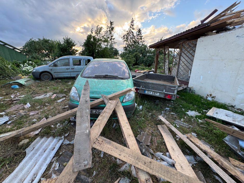 Meteorologas atskleidė, kas lėmė Lietuvą siaubusio pavojingo viesulo susiformavimą