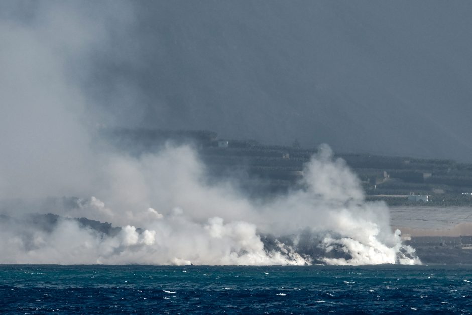 Kanarų ugnikalnio lava padengė 10 ha plotą jūroje