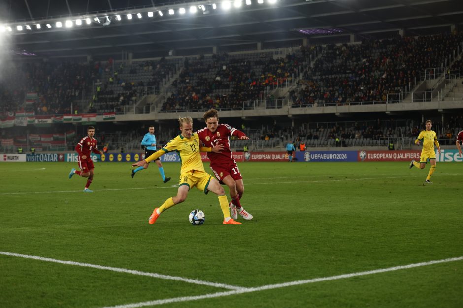 Puikiai žaidusi Lietuvos futbolo rinktinė nenusileido Vengrijai