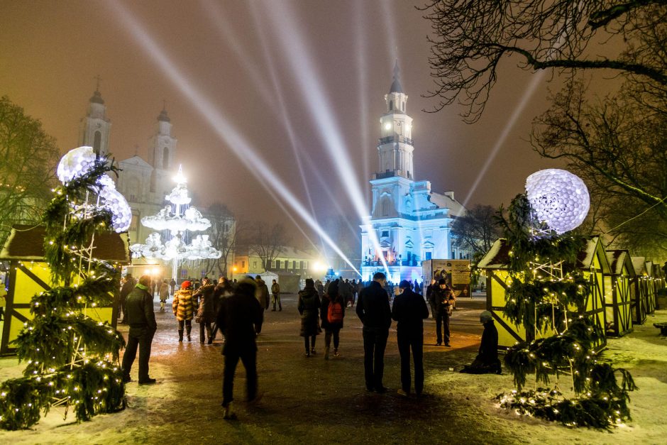 Kauniečiai 2015-uosius ir eurą pasitiko skaičiuodami sekundes