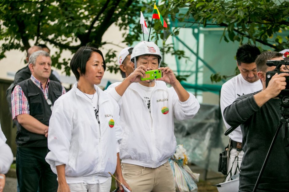 Japonai atvažiavo į Kauną perdažyti garsaus diplomato namus