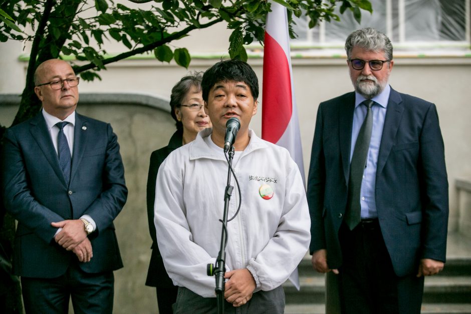 Japonai atvažiavo į Kauną perdažyti garsaus diplomato namus