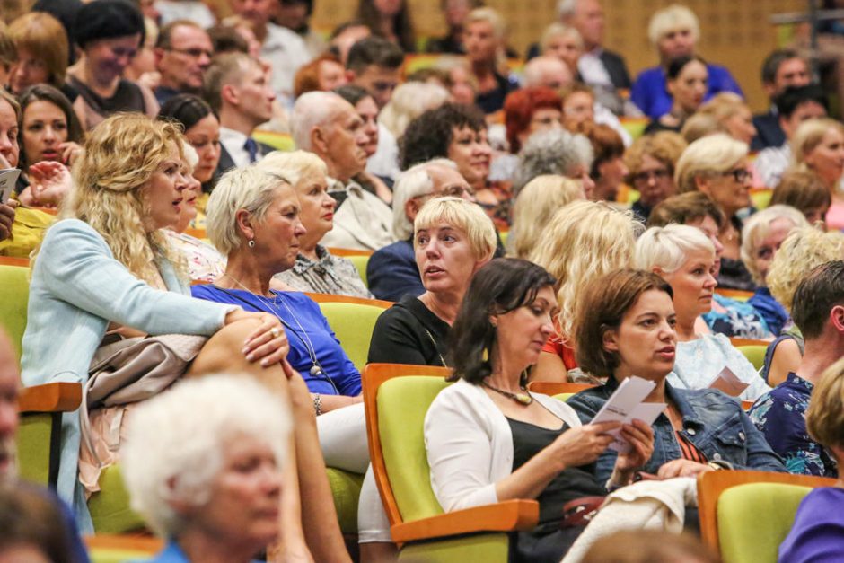 Ilgai laukta „Bohemos“ premjera Palangoje sutikta ovacijomis