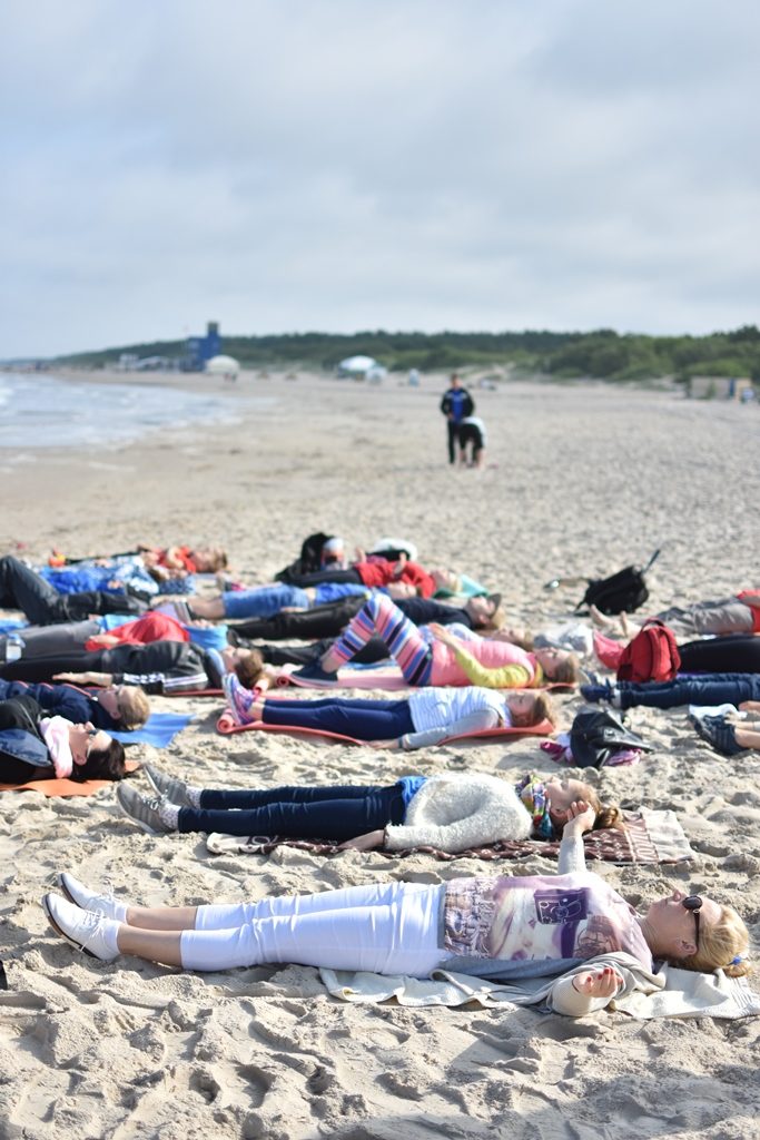 Vaikų gynimo dienai – dokumentinė apybraiža pajūryje