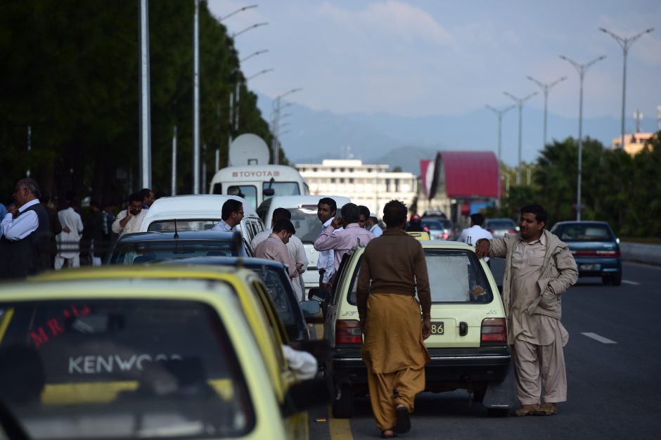 Stiprus žemės drebėjimas supurtė Afganistaną, Indiją ir Pakistaną