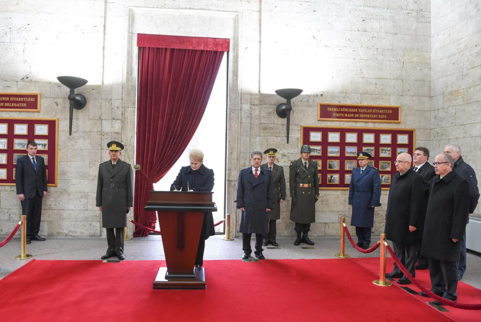 D. Grybauskaitė: Lietuvos ir Turkijos prekyba turi potencialo augti