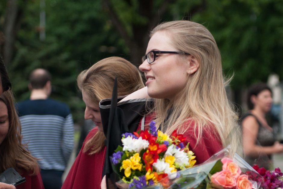 Vytauto Didžiojo universitete – diplomų įteikimo šventė