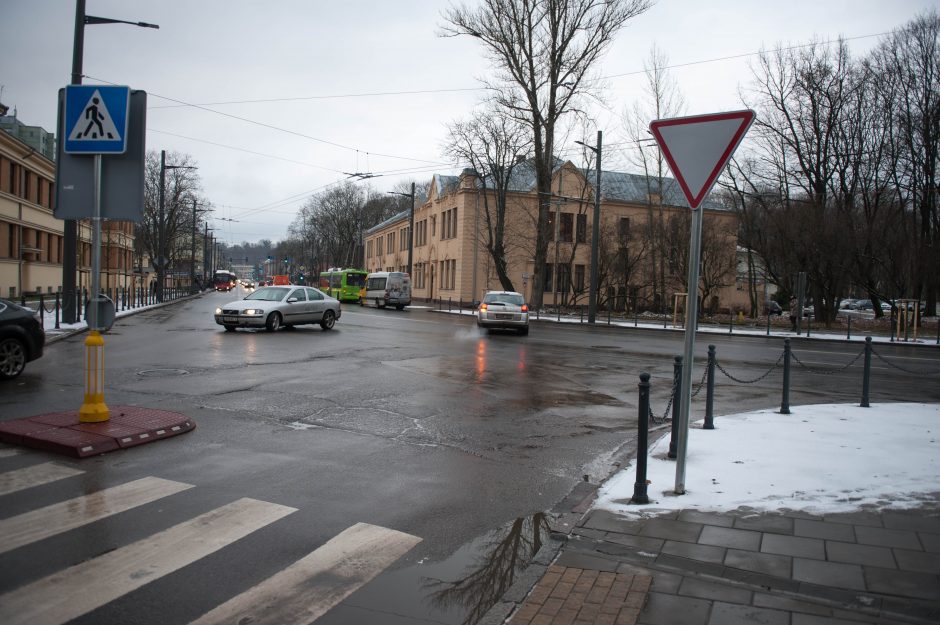 Kauno centre keisis automobilių ir dviračių eismas