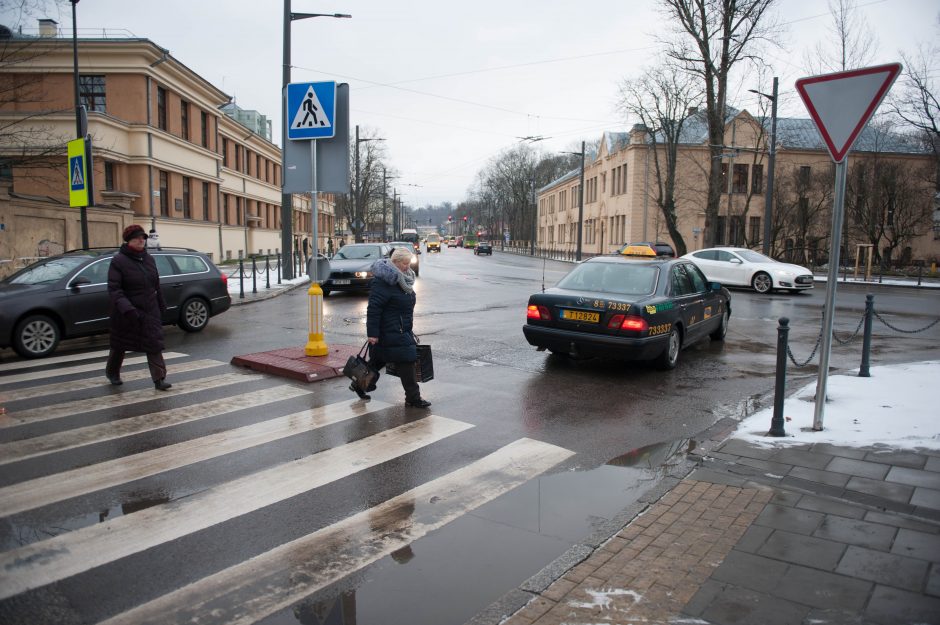 Kauno centre keisis automobilių ir dviračių eismas