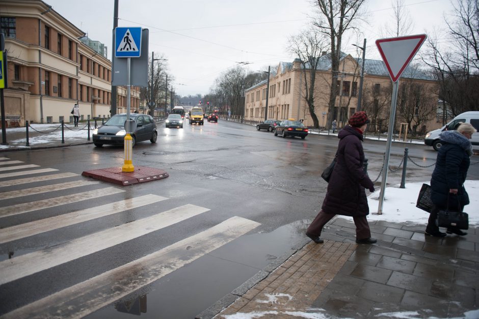 Kauno centre keisis automobilių ir dviračių eismas