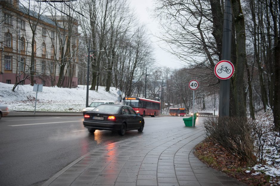 Kauno centre keisis automobilių ir dviračių eismas