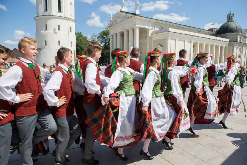 Katedros aikštėje – Dainų šventės naujienos