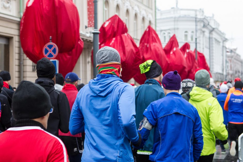 Kalėdinis bėgimas Vilniuje sulaukė per 2 tūkst. entuziastų