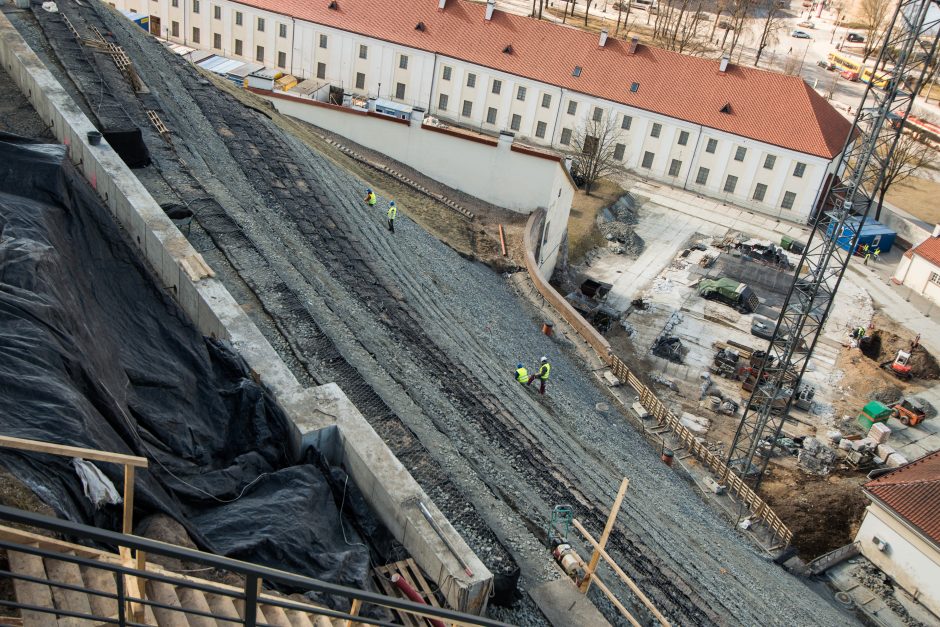 Gedimino kalno būklė po žiemos išlieka kritinė