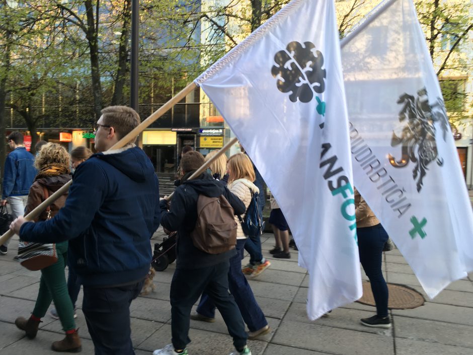 Kauno centre – šventinė medikų eisena