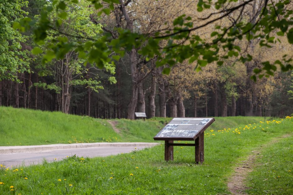 Senosios žydų kapinės pasikeitė neatpažįstamai