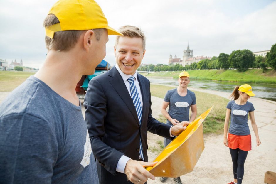 Iš sostinės išlydėtos dovanos Kaunui