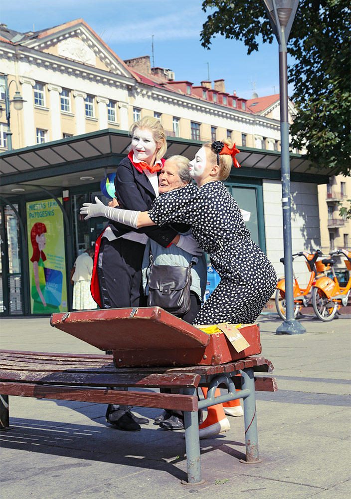 Vilniaus centre nepraleido pirkėjų su plastikiniais maišeliais