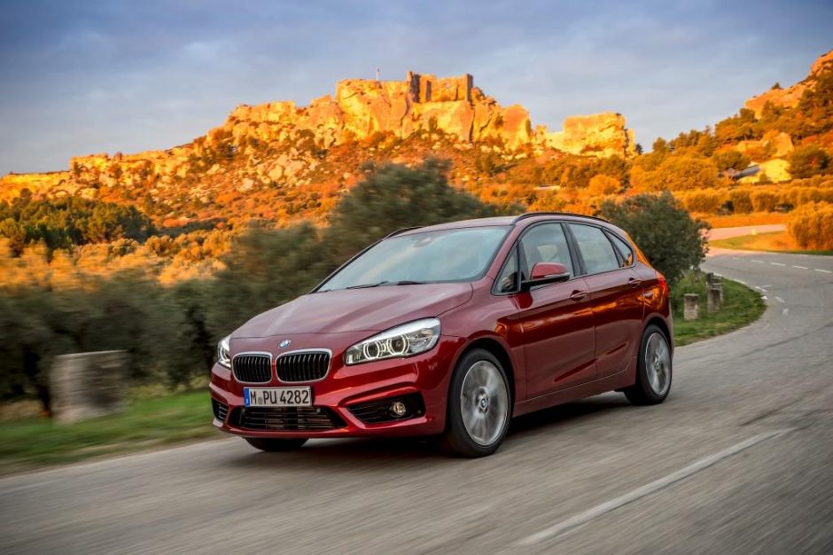 „BMW 2 Series Active Tourer“ – ir su keturių varančiųjų ratų sistema