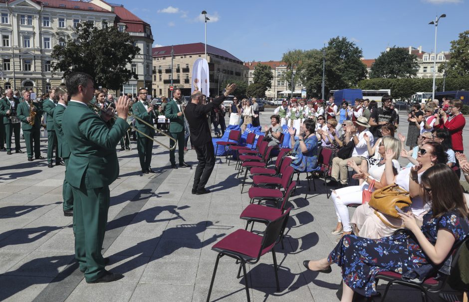 Katedros aikštėje – Dainų šventės naujienos