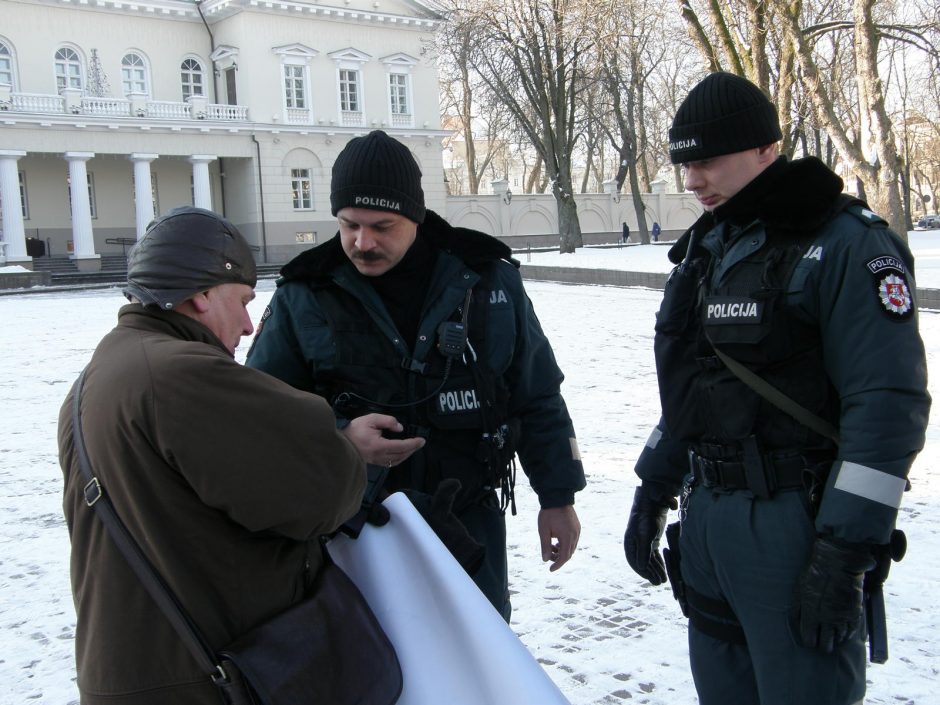 Kauniečiai sostinėje protestavo prieš „Fortum“ užmojus