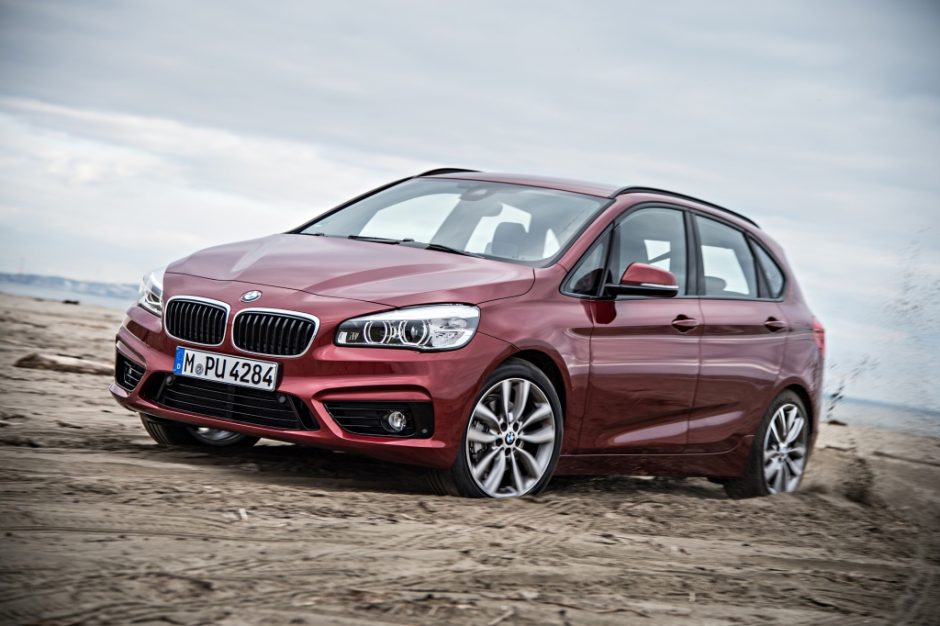 „BMW 2 Series Active Tourer“ – ir su keturių varančiųjų ratų sistema