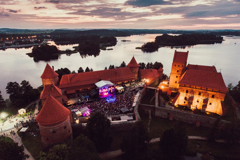 „Radistai Castle 2018“ pilį Trakuose šturmuos jaunasis didžėjus Liu