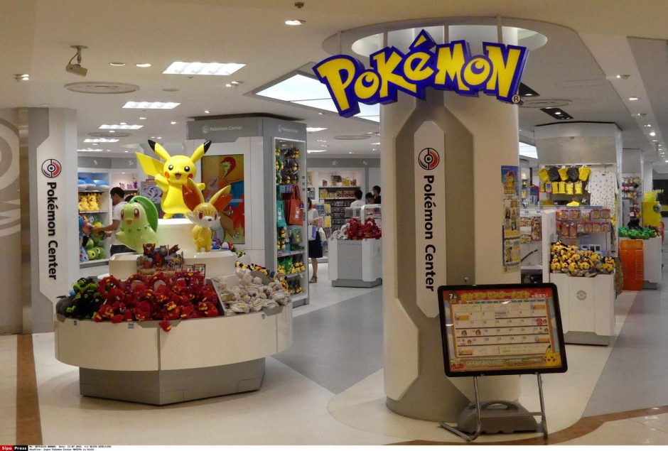 Nauja manija – išmaniaisiais telefonais gaudyti pokemonus 