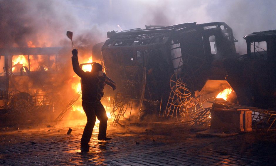 Per susidūrimus Kijeve nukentėjo daugiau kaip 30 milicininkų ir 24 protestuotojai