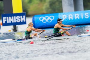 Irkluotojos I. Adomavičiūtė ir K. Kralikaitė tęs kovą dėl olimpinių medalių