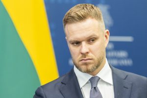 Premjerė nekomentuoja prezidento sprendimo į susitikimą su V. Zelenskiu nekviesti ministro