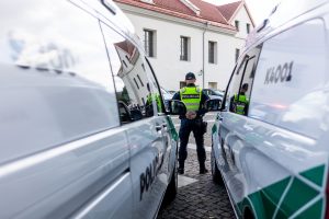 Policija įspėja penkių miestų gyventojus ir paaiškina, kas vyks