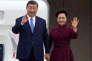 Xi Jinpingas atvyko valstybinio vizito į Prancūziją